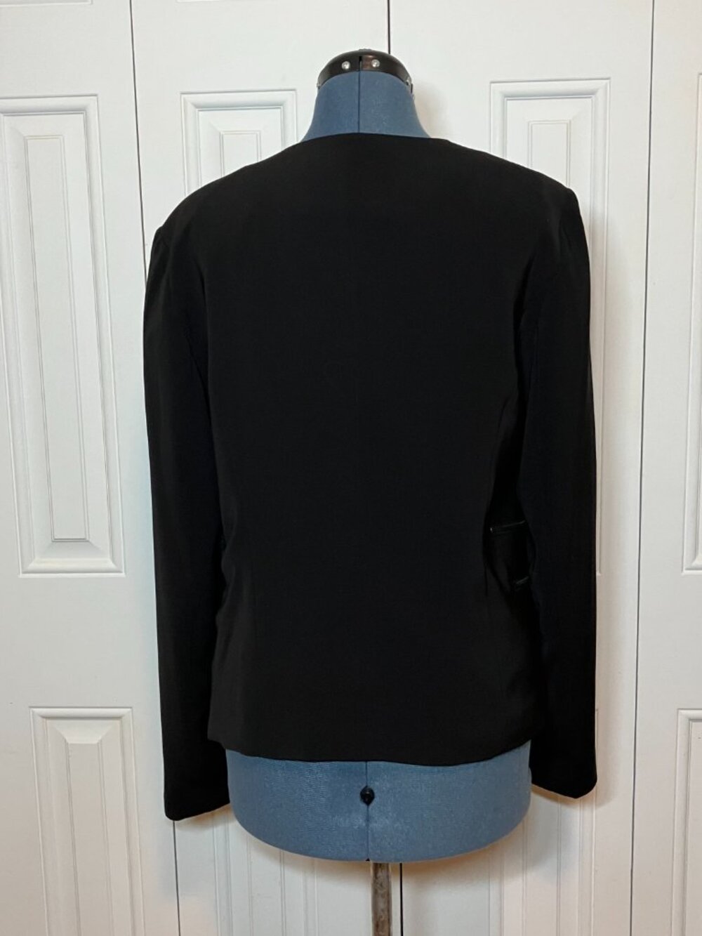 Halogen Chic Black Jacket with Zipper Details Size XL - Picture 2 of 6